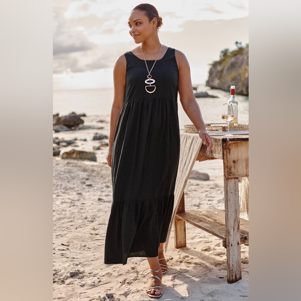 J. Jill Black Sleeveless Maxi Dress